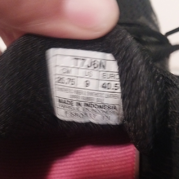 ASICS Black and White Athletic Sneakers - Picture 5 of 5